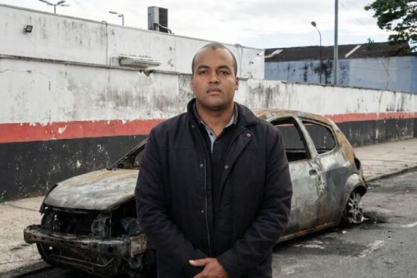 Policial militar desaparece há três dias e investigação aponta possível execução; o carro foi achado queimado