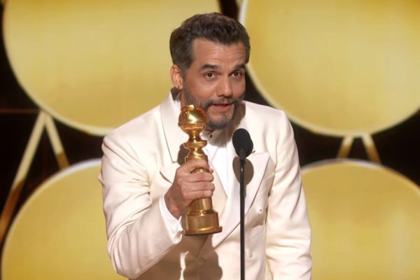 Wagner Moura vence Globo de Ouro 2026 e faz história para o Brasil