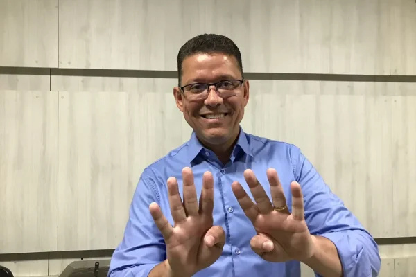 MARCOS ROCHA: Pressionado por aliados e cercado por interesses, Marcos Rocha é empurrado para o Senado MARCOS ROCHA: Pressionado por aliados e cercado por interesses, Marcos Rocha é empurrado para o Senado