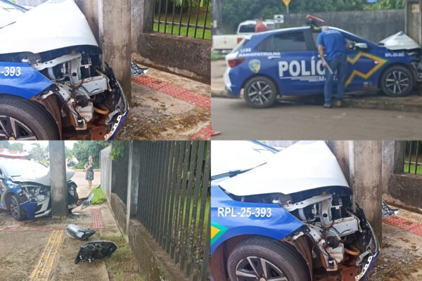 Policiais militares ficam feridos após viatura bater em poste Policiais militares ficam feridos após viatura bater em poste