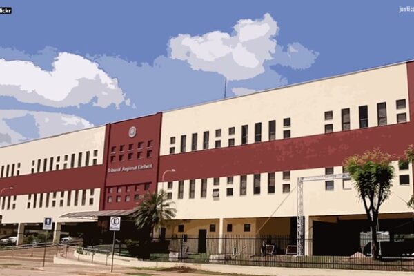 OUTRA AÇÃO: MP Eleitoral ajuíza AIJE nº 2024.0001.012.21342 por suposta fraude à cota de gênero em Porto Velho OUTRA AÇÃO: MP Eleitoral ajuíza AIJE nº 2024.0001.012.21342 por suposta fraude à cota de gênero em Porto Velho