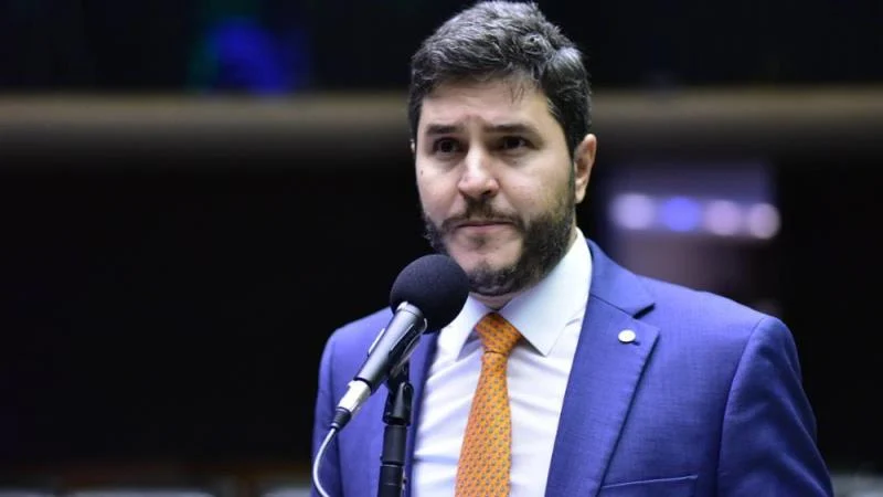 Deputado Maurício Carvalho publica nota de pesar pela morte de Juliana Santiago