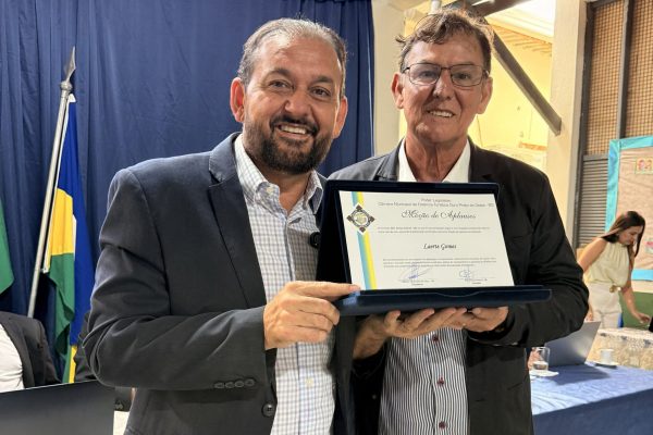 Laerte Gomes recebe homenagem em Rondominas e destaca investimentos em Ouro Preto do Oeste Laerte Gomes recebe homenagem em Rondominas e destaca investimentos em Ouro Preto do Oeste