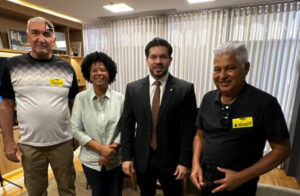 Sílvia Cristina se reúne com deputado relator da PEC 47 da transposição na CCJ da Câmara