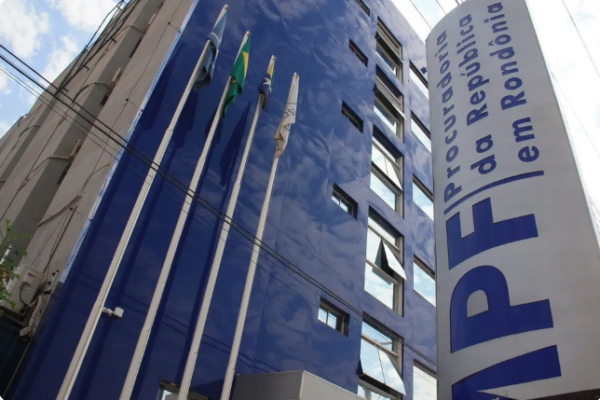 Falha em fiscalização leva MPF a acionar Antaq e União por irregularidades em porto de Guajará-Mirim Falha em fiscalização leva MPF a acionar Antaq e União por irregularidades em porto de Guajará-Mirim