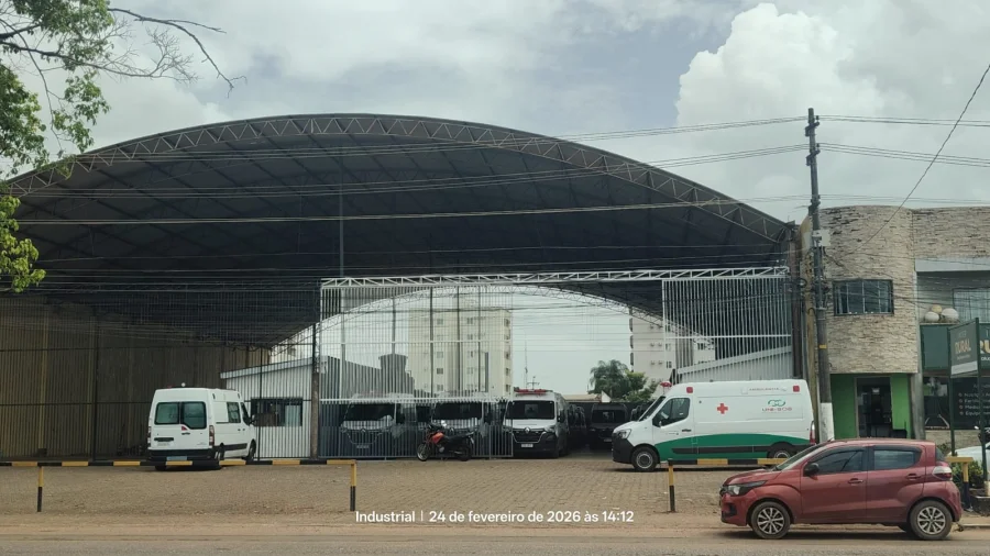 Justiça suspende contrato de R$ 46 milhões de ambulâncias da Sesau com UNI SOS por indícios de graves irregularidades