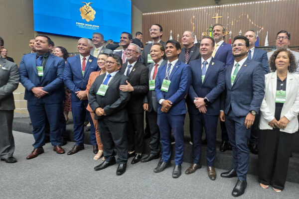 Deputado Marcelo Cruz destaca discussões ambientais durante encontro