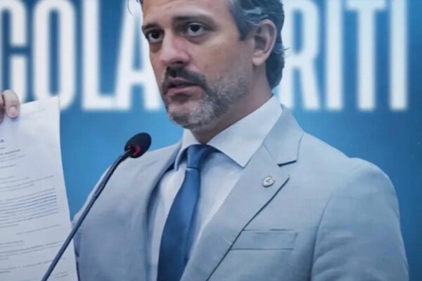 Críticas à ausência do Deputado Lucas Torres em votação geram reação de moradores de Minas Novas na RESEX Jaci-Paraná