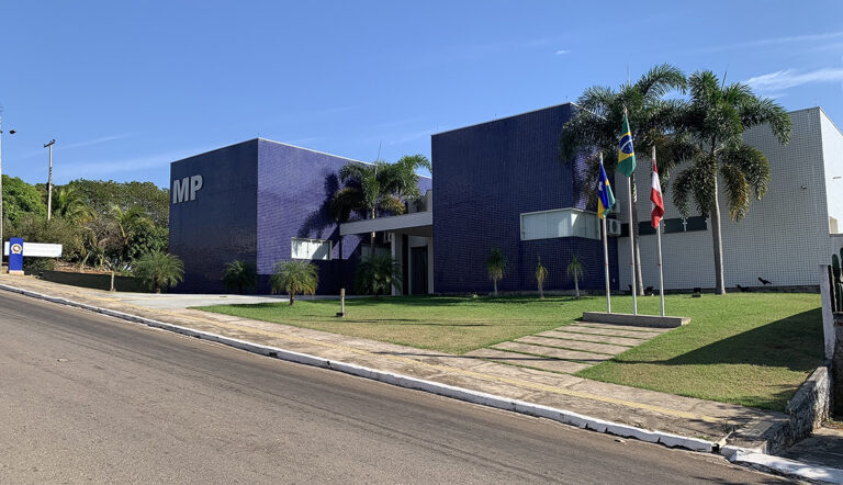 Condenação por feminicídio em Santa Luzia do Oeste resulta em pena superior a 38 anos de prisão