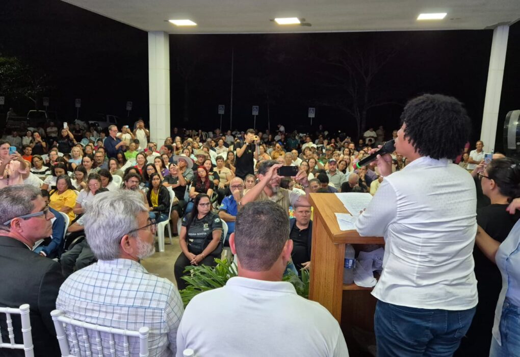 Sílvia Cristina afirma que seu mandato veio para enxergar aqueles que o mundo ignorava