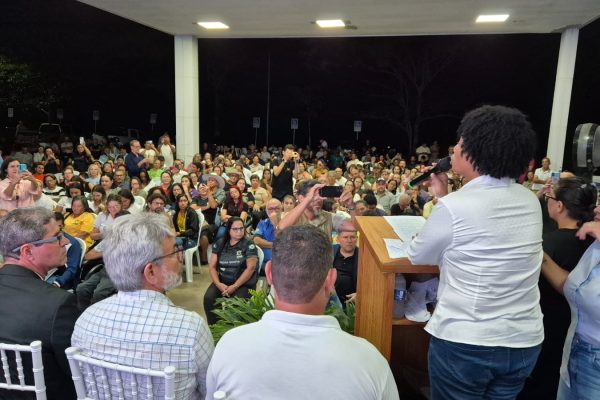 Sílvia Cristina afirma que seu mandato veio para enxergar aqueles que o mundo ignorava Sílvia Cristina afirma que seu mandato veio para enxergar aqueles que o mundo ignorava