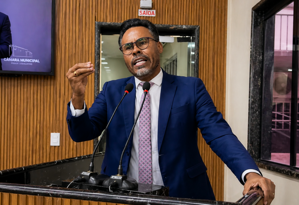 Vereador Devanildo Santana relata agressão durante pronunciamento na tribuna da Câmara Municipal