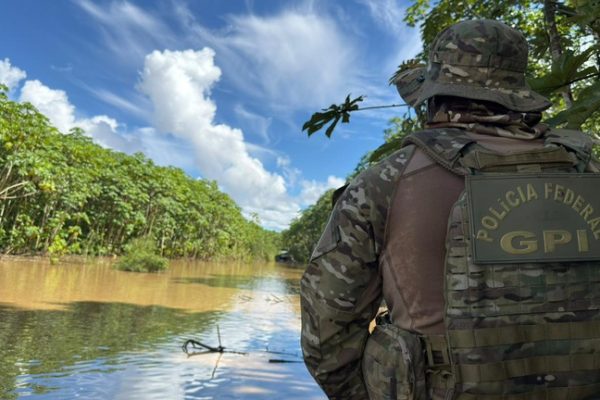 PF e IBAMA deflagram operação Iterum III contra o garimpo ilegal no Rio Madeira/RO