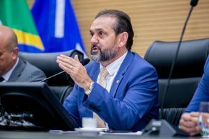 Laerte Gomes requer instalação de redutor de velocidade e sonorizadores na RO-470 em Ouro Preto