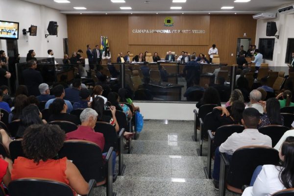 Entidades cobram Câmara sobre denúncias de agressão contra jornalista em Porto Velho