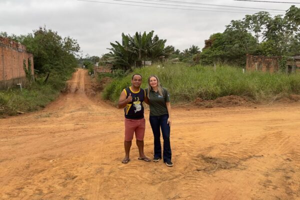 Sofia Andrade cobra e prefeitura inicia obras no bairro Planalto II