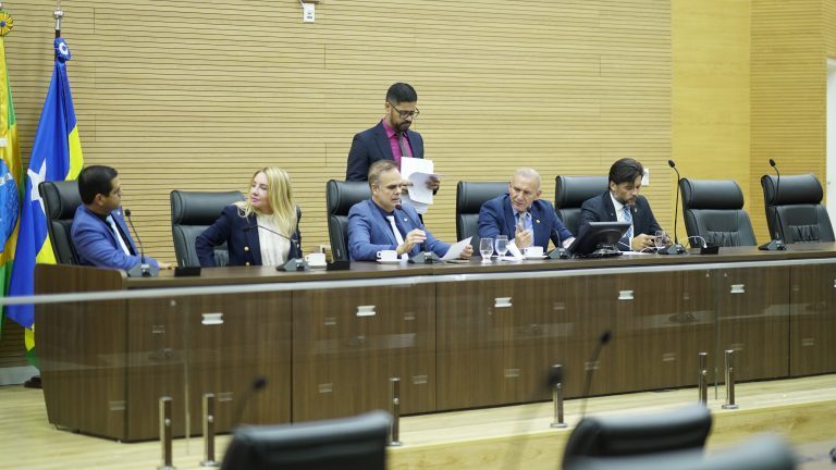 Falhas na emissão de identidade geram críticas na Assembleia e afetam moradores de Rondônia