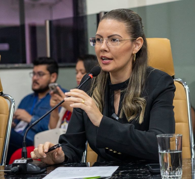 Projeto da vereadora Sofia Andrade que cria programa “De Volta à Minha Terra” se torna lei em Porto Velho