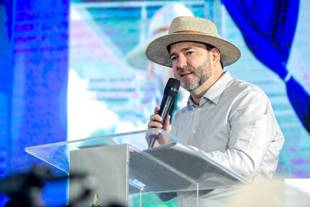 Redano convida população para Rondônia Rural Show e confirma presença da Assembleia na feira Redano convida população para Rondônia Rural Show e confirma presença da Assembleia na feira