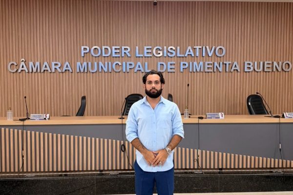 Câmara de Pimenta Bueno recebe modernização tecnológica para transmissões legislativas