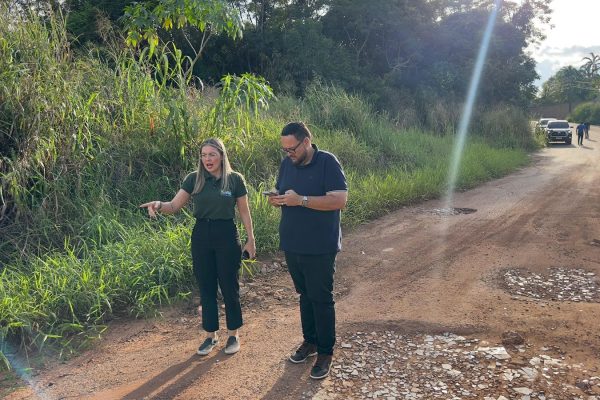 Sofia Andrade cobra operação tapa-buraco urgente no bairro Nova Esperança em Porto Velho