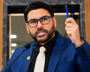 Vereador Marcos Combate denuncia perseguição política e registra ocorrência em Porto Velho