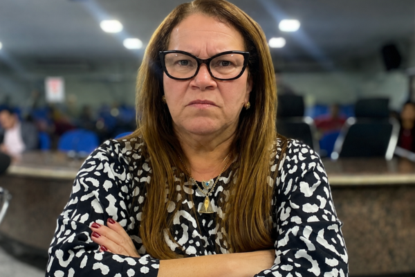 Prefeitura aperta o cinto após meses de festa e vereadora fala em corte de mais de R$ 90 milhões