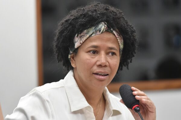 Sílvia Cristina lidera com mais relatorias de projetos na Câmara dos Deputados