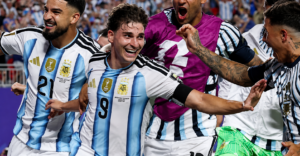 www.deixaeutefalar.com.br Argentina vence Suíça por 3 a 1 na prorrogação e enfrenta Inglaterra na semifinal