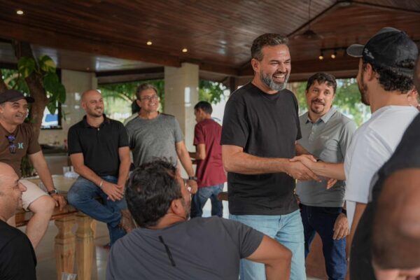O produtor rural salva vidas e quase nunca recebe reconhecimento, diz Bruno Bolsonaro Scheid ao destacar doações ao Hospital de Amor