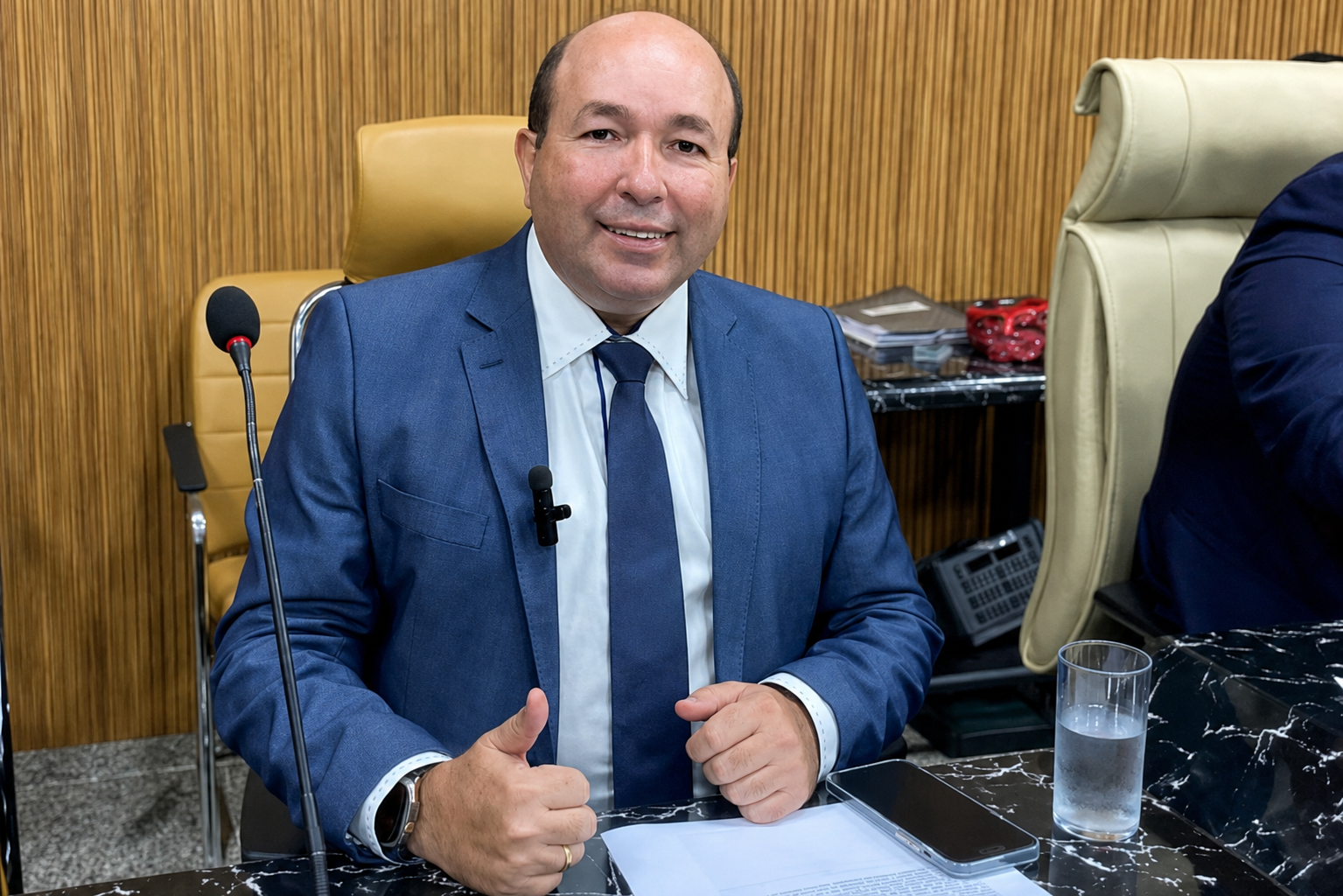 www.deixaeutefalar.com.br Conhecido como Meu Príncipe, Edwilson Negreiros mira vaga na Assembleia pelo Podemos