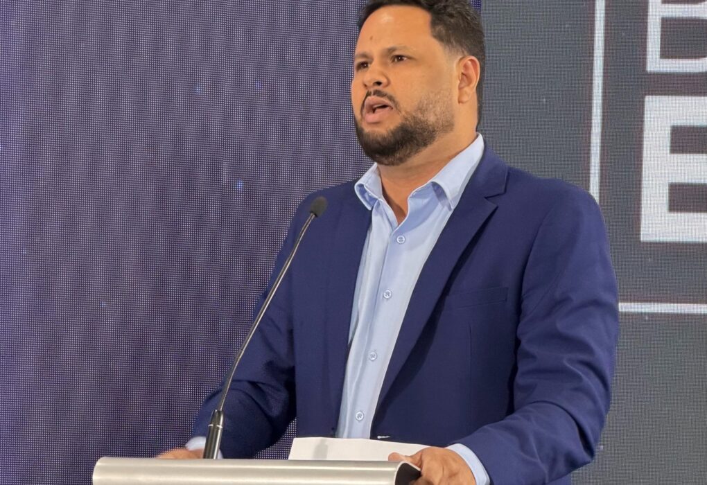 Debate ao Governo de Rondônia tem acusações, troca de críticas e promessas Debate ao Governo de Rondônia tem acusações, troca de críticas e promessas