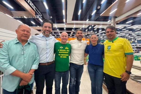 Sofia Andrade participa da inauguração da nova Havan em Ariquemes