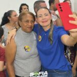 www.deixaeutefalar.com.br PRÉ-CAMPANHA: “Coloquei meu nome para representar quem não se sente representado” afirma Sofia Andrade