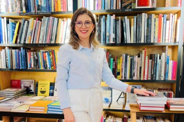 Gláucia Negreiros lança pré-candidatura a deputada estadual pelo Podemos