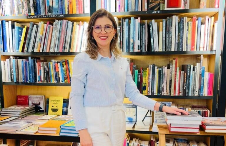 Gláucia Negreiros lança pré-candidatura a deputada estadual pelo Podemos