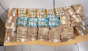 www.deixaeutefalar.com.br Caso dos R$ 2 milhões ganha novo capítulo após UNNESA entregar documentos à PF
