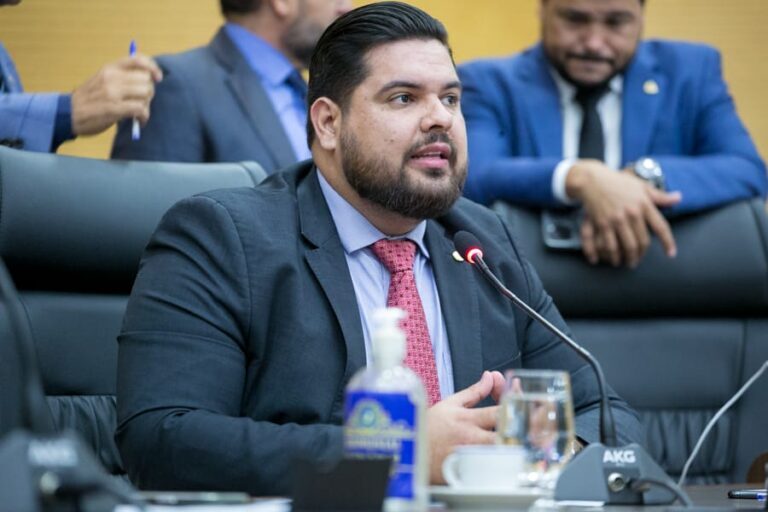 TRE-RO defere registro de candidatura de Jean Oliveira