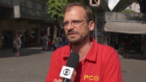 www.deixaeutefalar.com.br Candidato do PCO em MG quer estatizar mineradoras e bancos