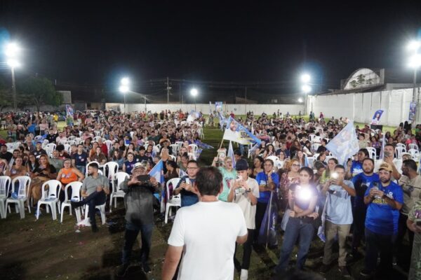 Laerte Gomes reúne multidão em Porto Velho