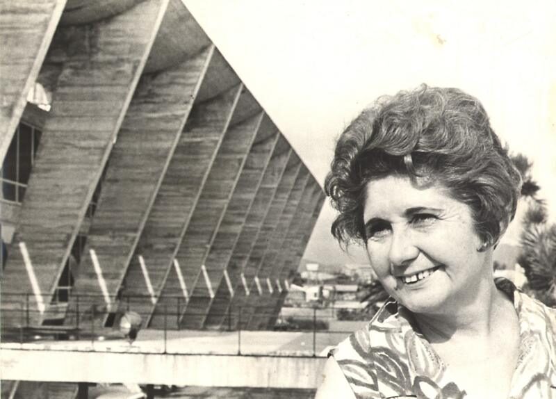 www.deixaeutefalar.com.br Carmen Portinho, pioneira do feminismo e do urbanismo no Brasil