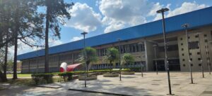 Justiça obriga USP a rematricular aluno após cancelamento por cota
