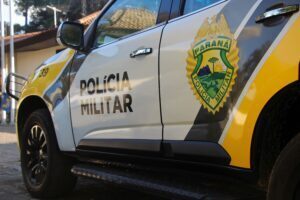 Homem ataca irmão e cunhado com facão após velório no Paraná