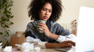 www.deixaeutefalar.com.br Metade dos britânicos trabalha mesmo doente, aponta estudo
