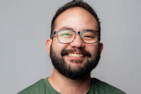 Executivo do New York Times é morto a tiros; sogros são suspeitos