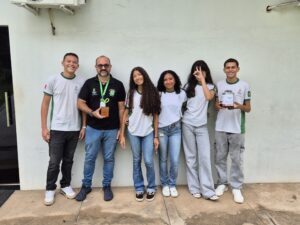 Alunos do IFPA vencem prêmio nacional com armadilha de R$ 20