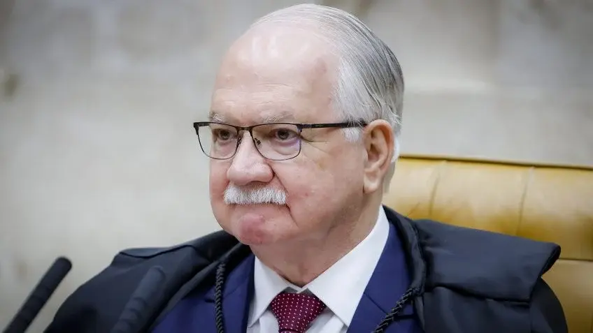 www.deixaeutefalar.com.br STF julga se apuração sobre Alexandre de Moraes pode avançar