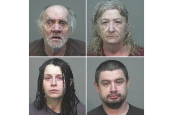Mãe de 16 crianças resgatadas em Ohio se declara inocente