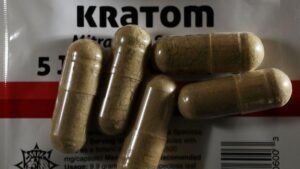 Kratom, erva com efeito opioide, preocupa autoridades nos EUA