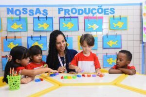 Pesquisa aponta que transição ao Ensino Médio afeta saúde mental